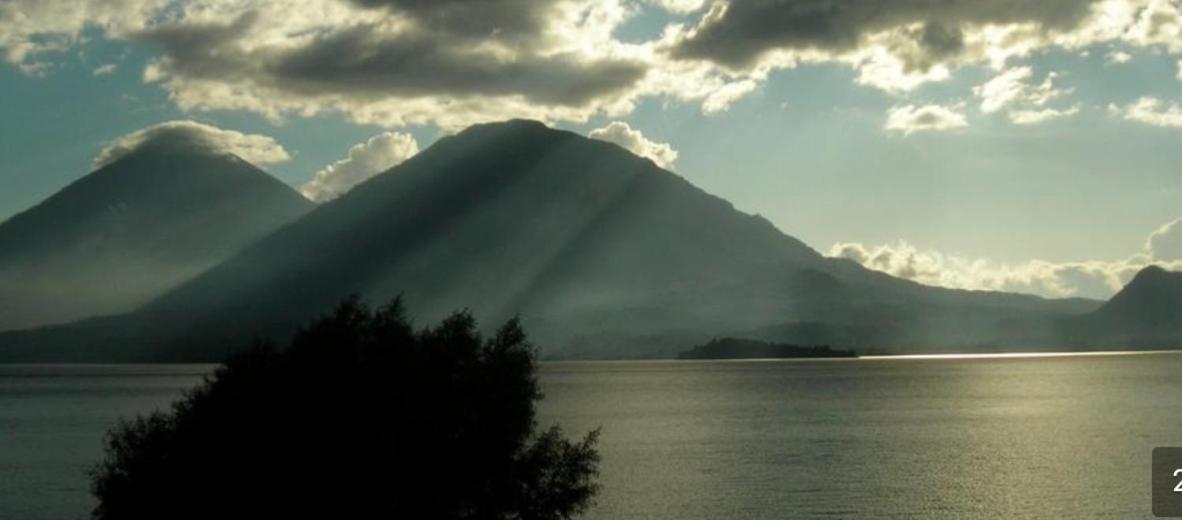Sky view Atitlán lake suites ,una inmejorable vista apto privado dentro del lujoso hotel Panajachel Esterno foto