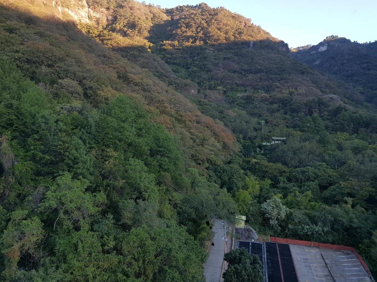 Sky view Atitlán lake suites ,una inmejorable vista apto privado dentro del lujoso hotel Panajachel Esterno foto