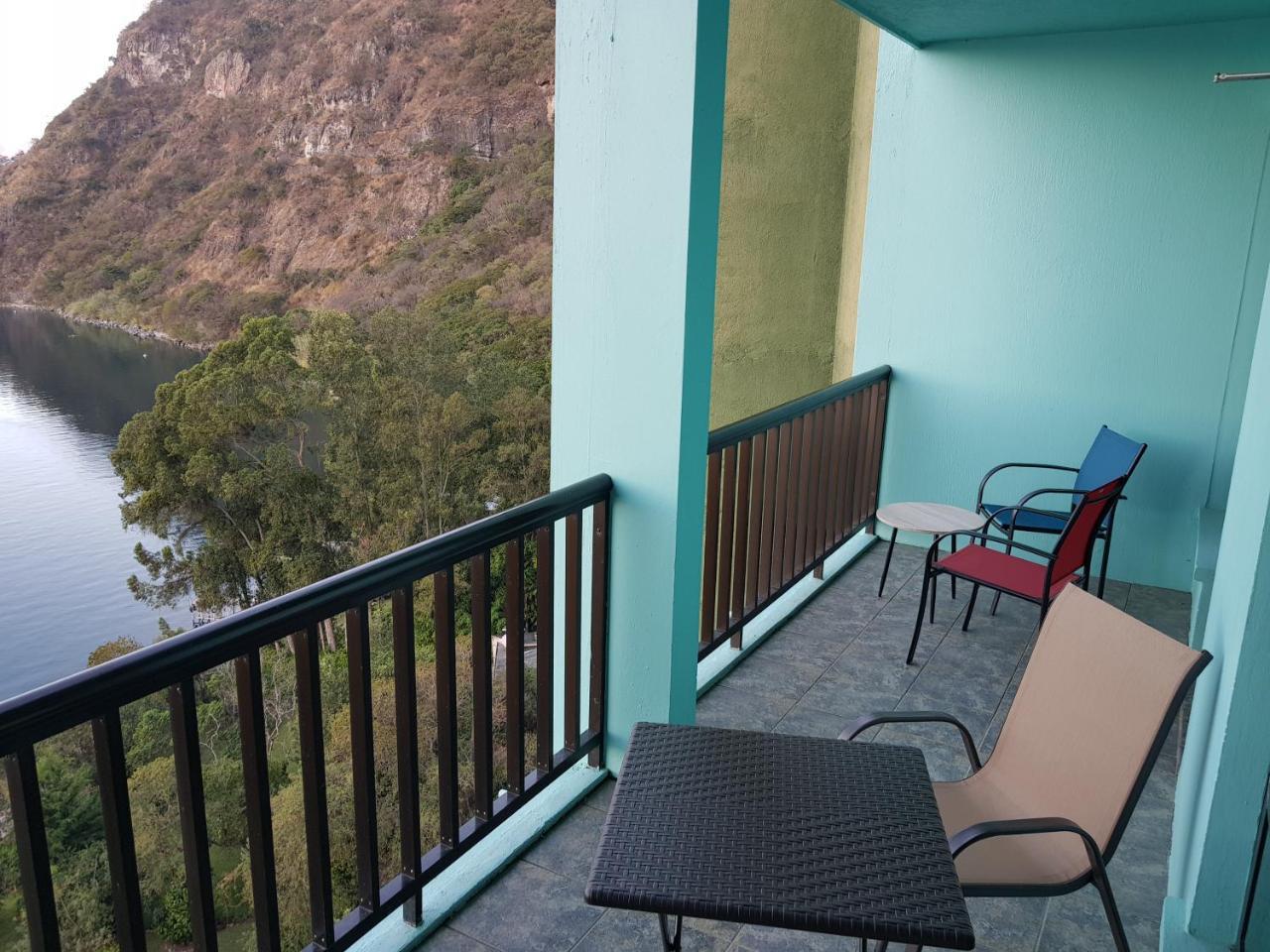 Sky view Atitlán lake suites ,una inmejorable vista apto privado dentro del lujoso hotel Panajachel Esterno foto