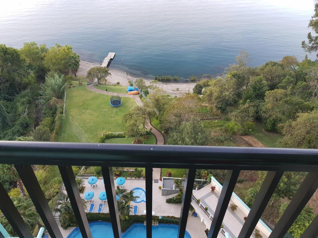 Sky view Atitlán lake suites ,una inmejorable vista apto privado dentro del lujoso hotel Panajachel Esterno foto